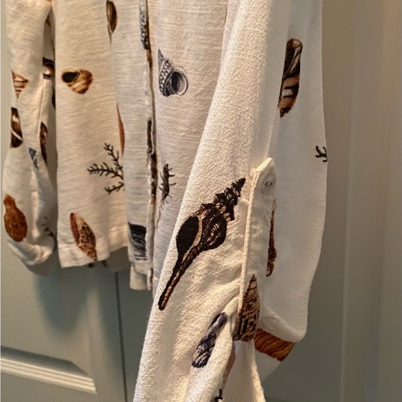 SEASHELL NAUTICAL Jane + Delancey shirt brown & gray shells Large OCEAN FUN - Picture 5 of 12